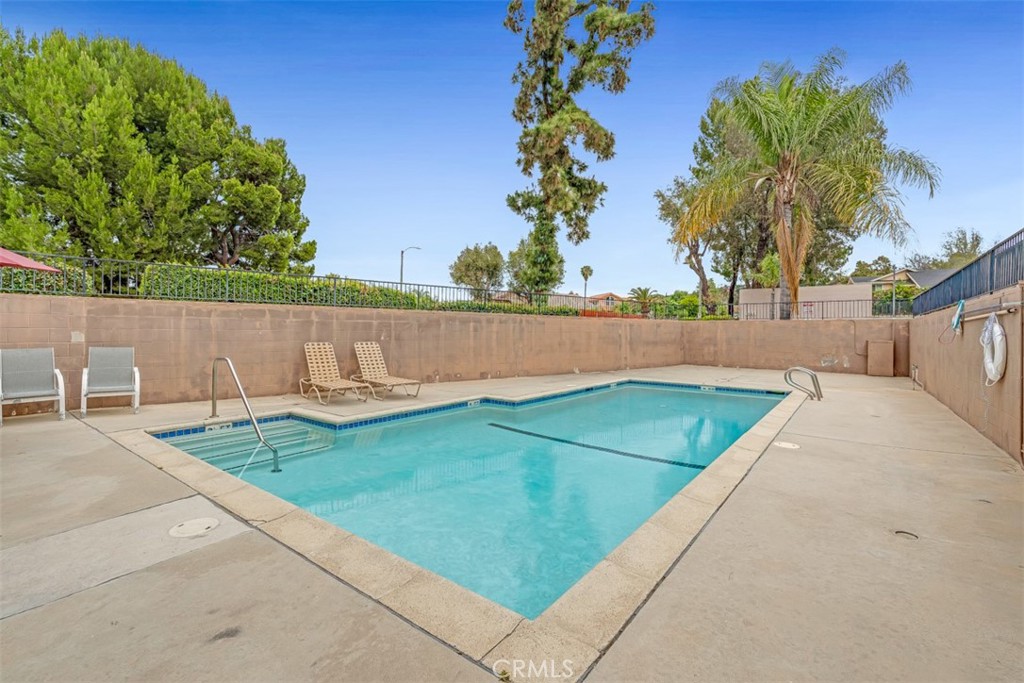 1525 Walnut Leaf Drive 214 Property Photo 14