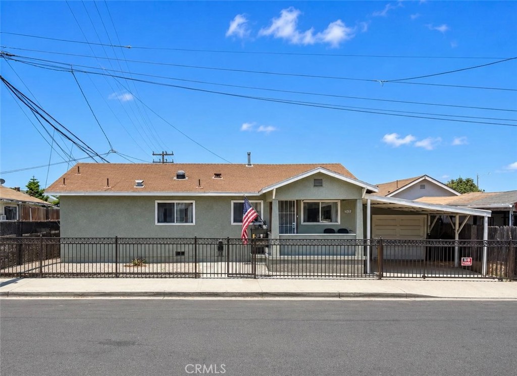4742 Eagle Property Photo 1