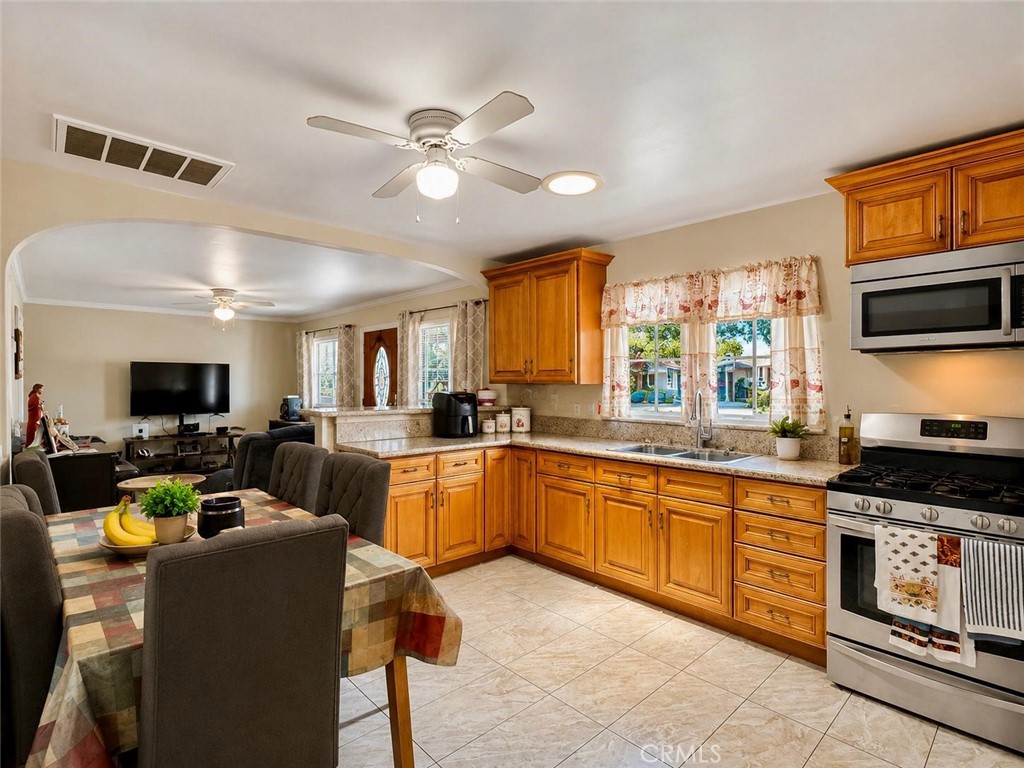 4742 Eagle Property Photo 4
