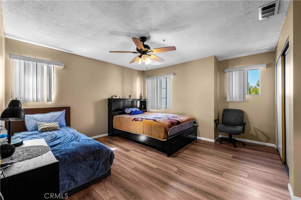 13550 Foothill Blvd 14 Property Photo 12