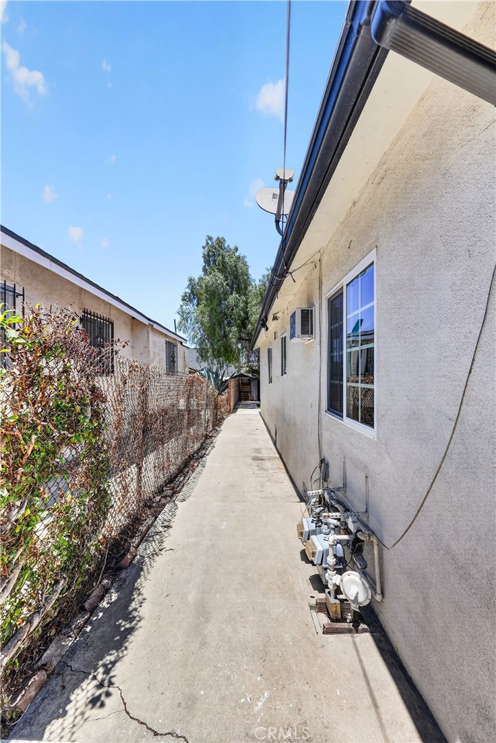 1031 N Fickett Property Photo 50