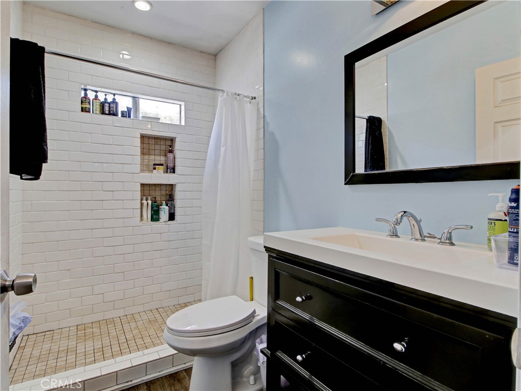 5420 Manhattan Place Property Photo 5