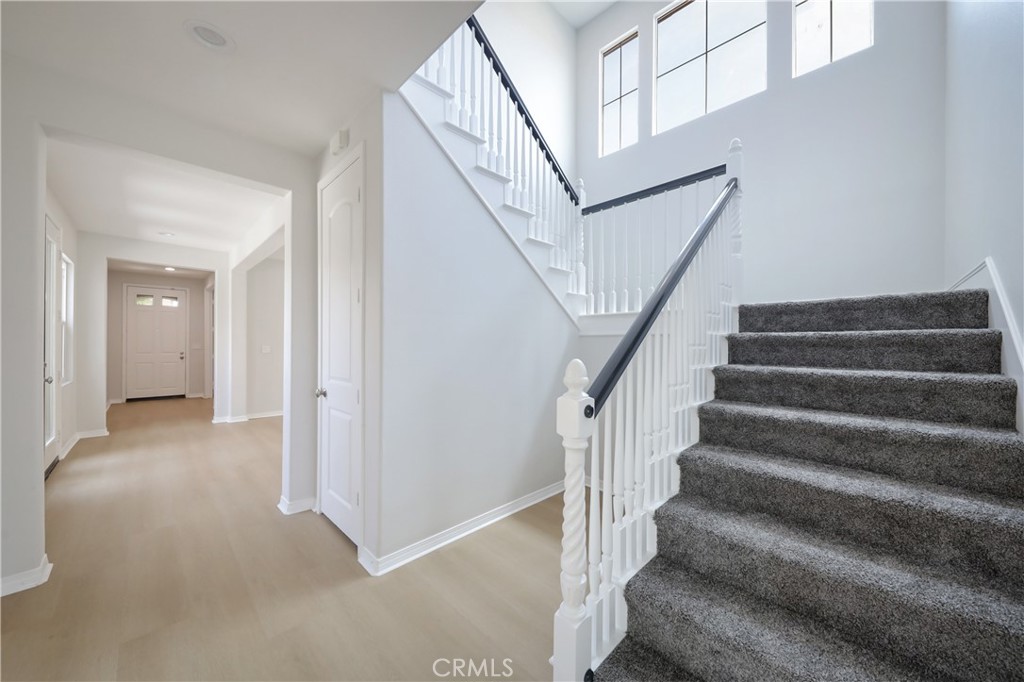 5702 Segovia Way Property Photo 12