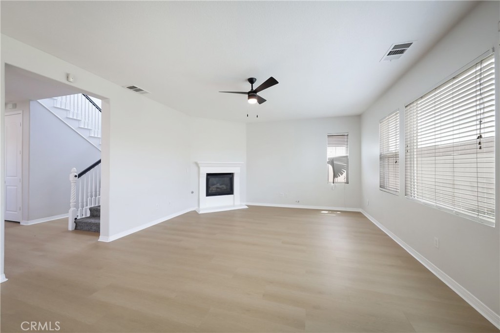 5702 Segovia Way Property Photo 29