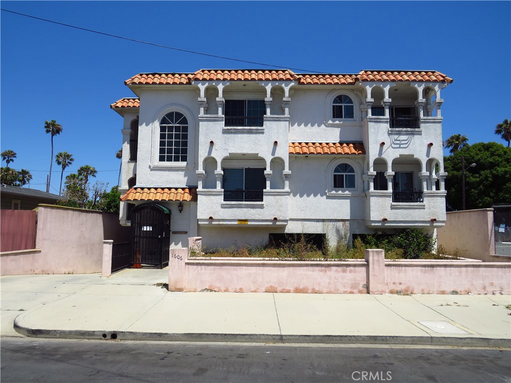 1606 S Palos Verdes Property Photo 3