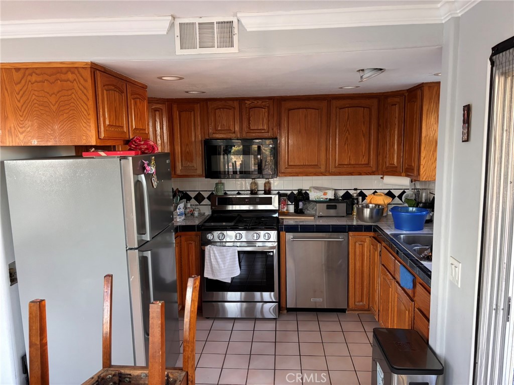 1606 S Palos Verdes Property Photo 8