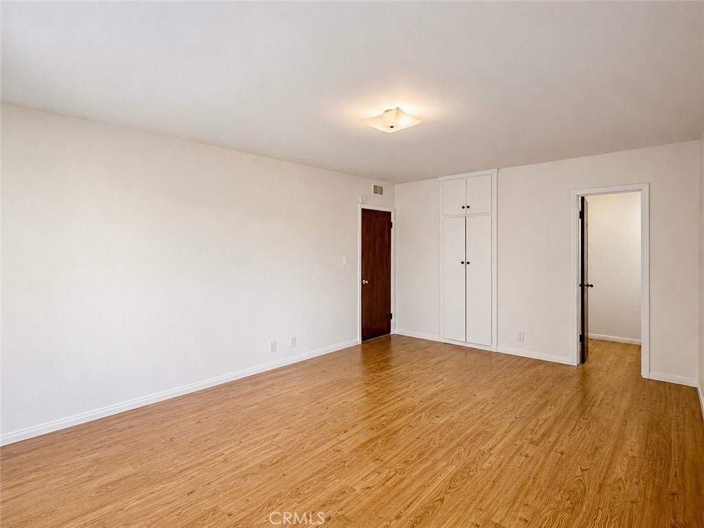 410 N Market Street 17 Property Photo 4