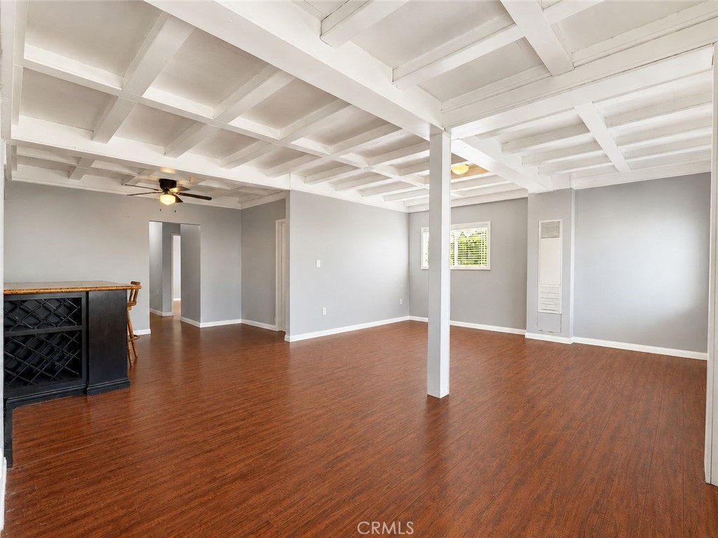 2980 Oakwood Avenue Property Photo 6
