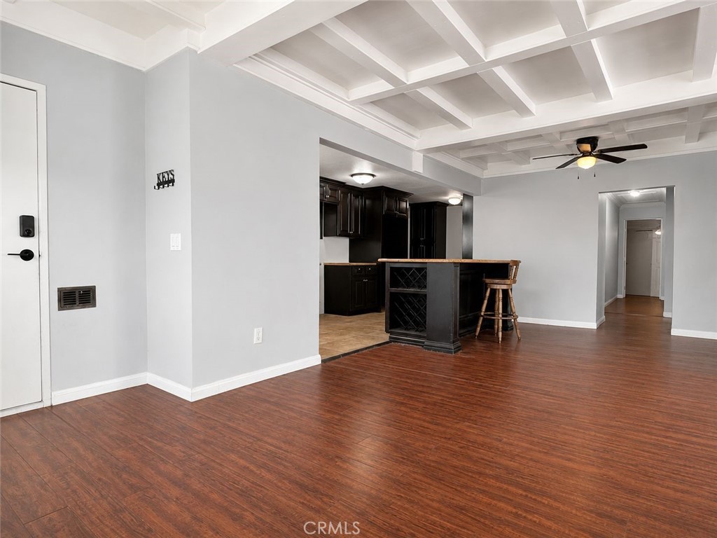 2980 Oakwood Avenue Property Photo 7