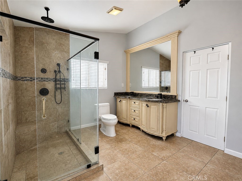 2980 Oakwood Avenue Property Photo 11