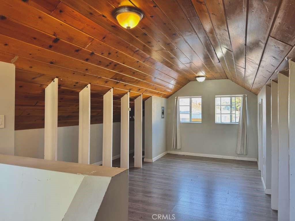 2980 Oakwood Avenue Property Photo 23