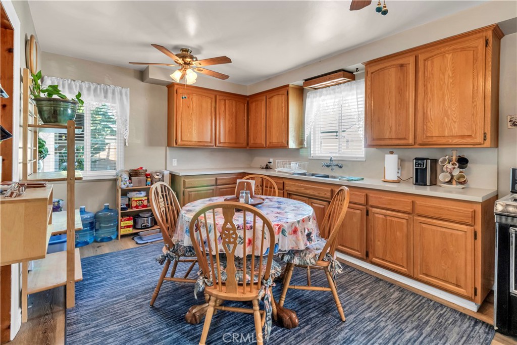 9300 Cayuga Avenue Property Photo 11