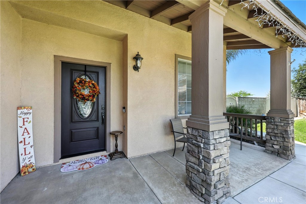 20101 Sedona Drive Property Photo 2