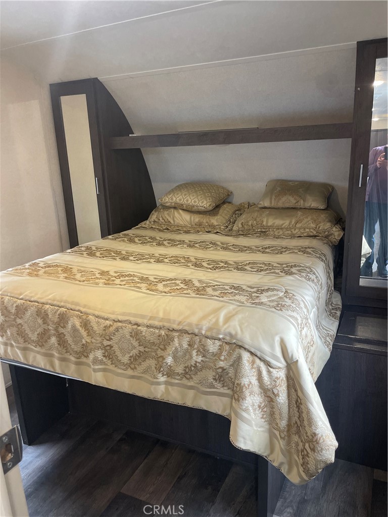 795 47 Property Photo 5