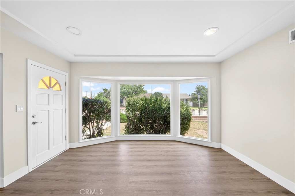 639 N Nora Property Photo 11