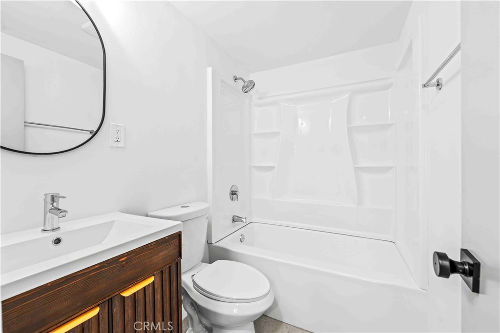 5248 N Enid Property Photo 13