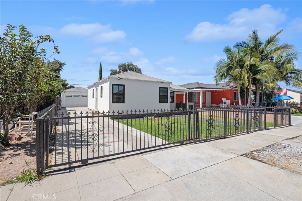 4020 Josephine Property Photo