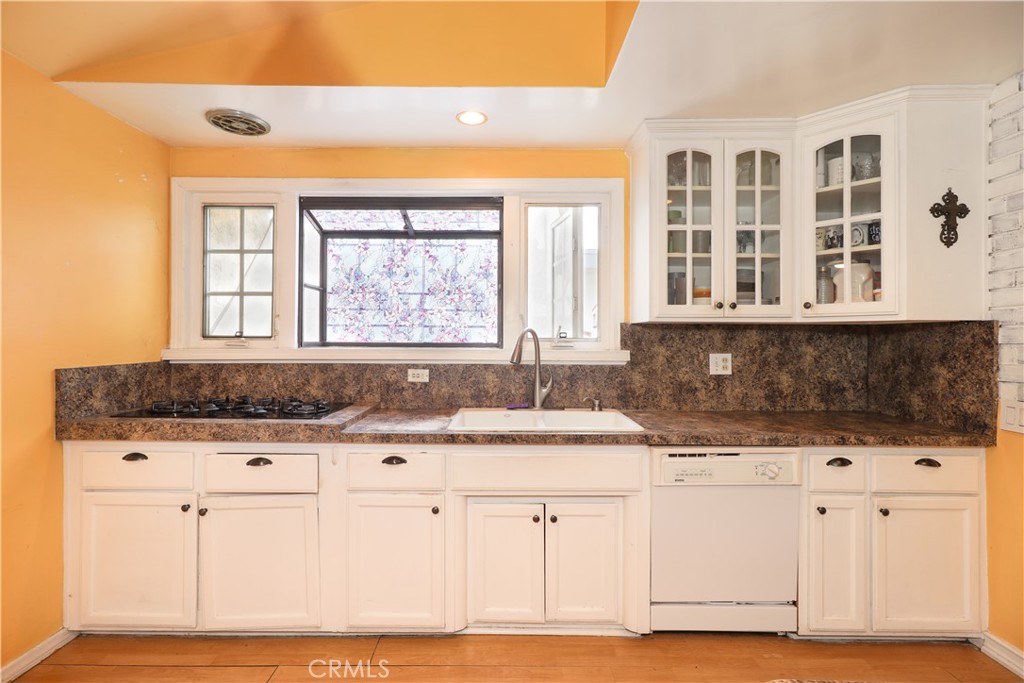 3309 Friendswood Property Photo 5