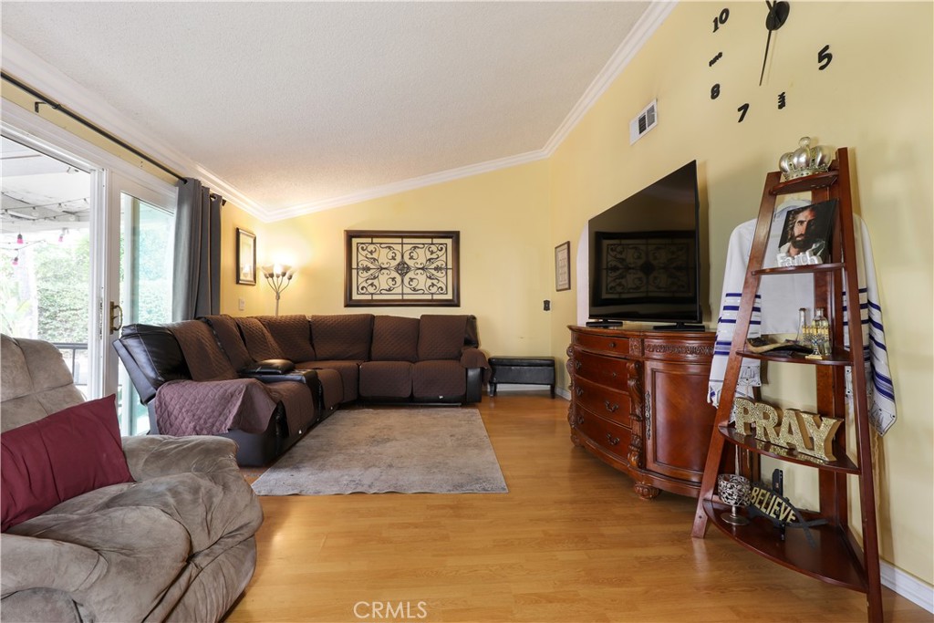 3309 Friendswood Property Photo 9