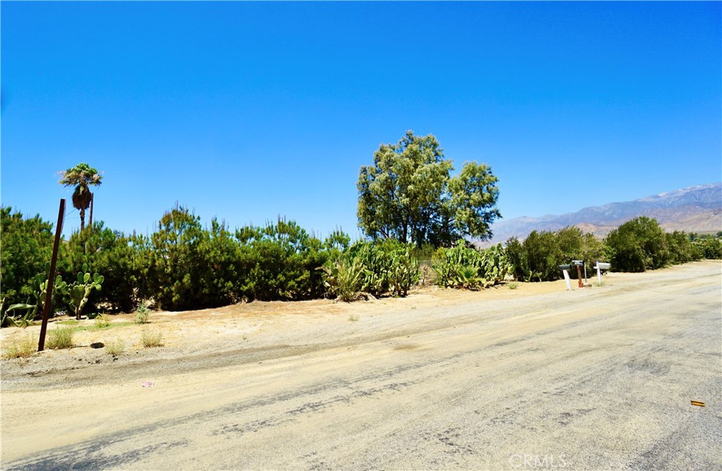 14993 Broadway Property Photo 4