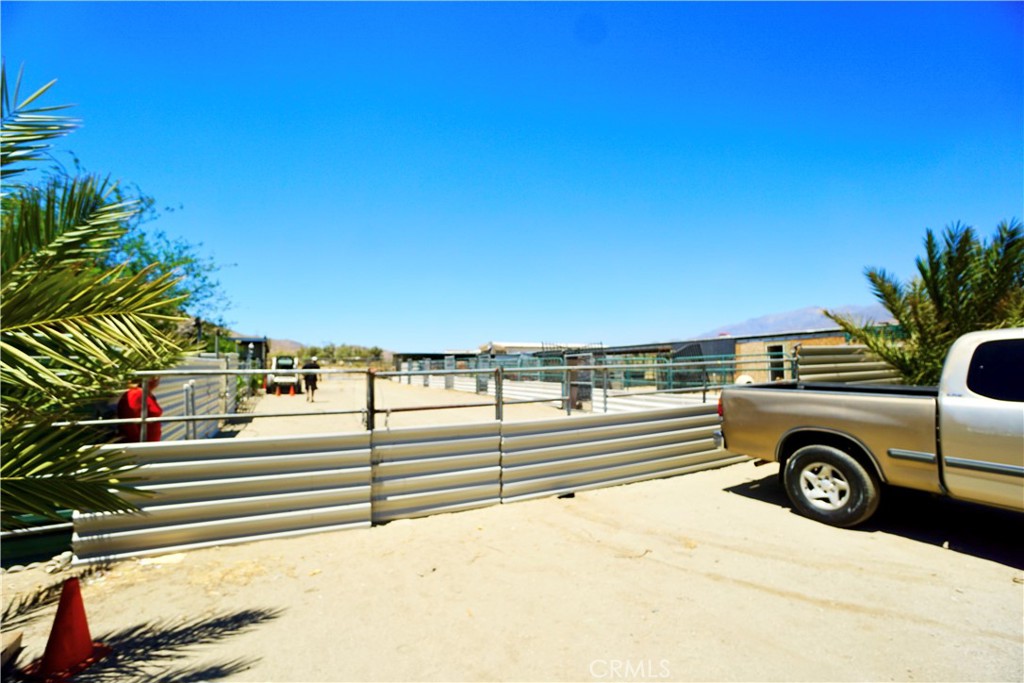 14993 Broadway Property Photo 17