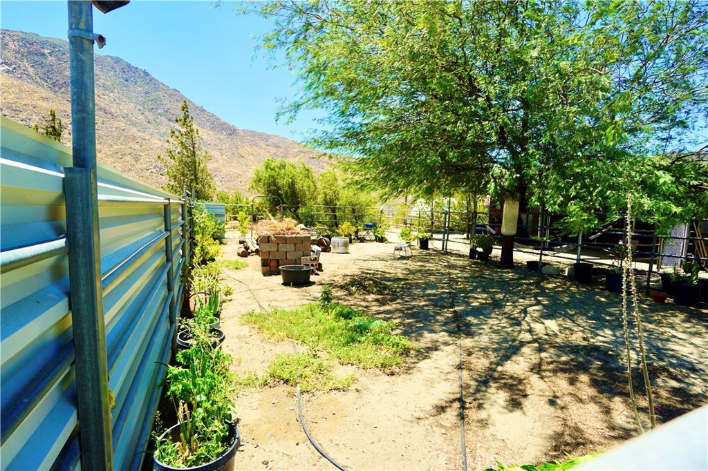 14993 Broadway Property Photo 20