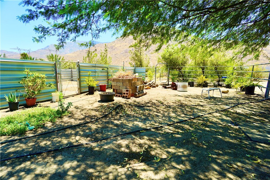 14993 Broadway Property Photo 33