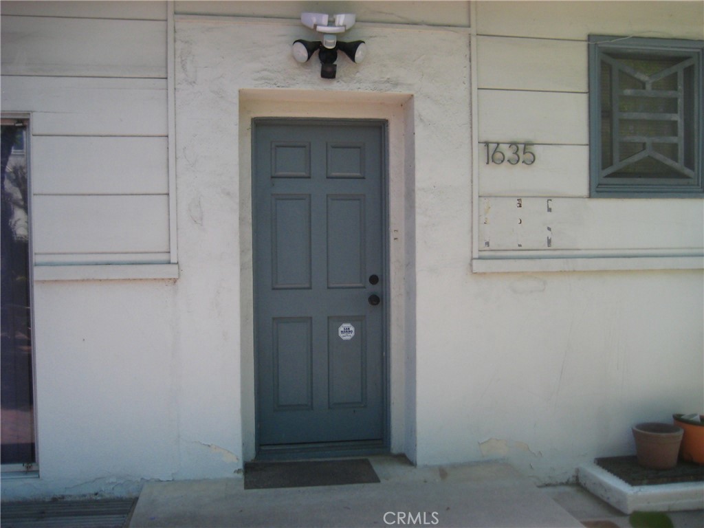1635 Chelsea Road Property Photo 3