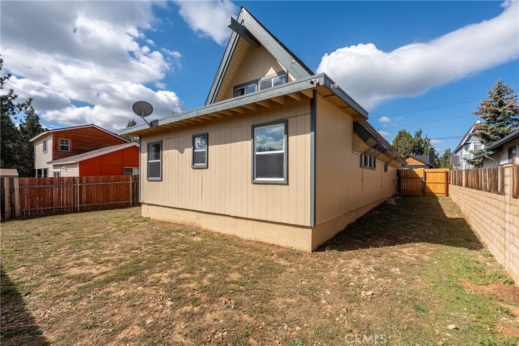 115 Sunset Property Photo 5