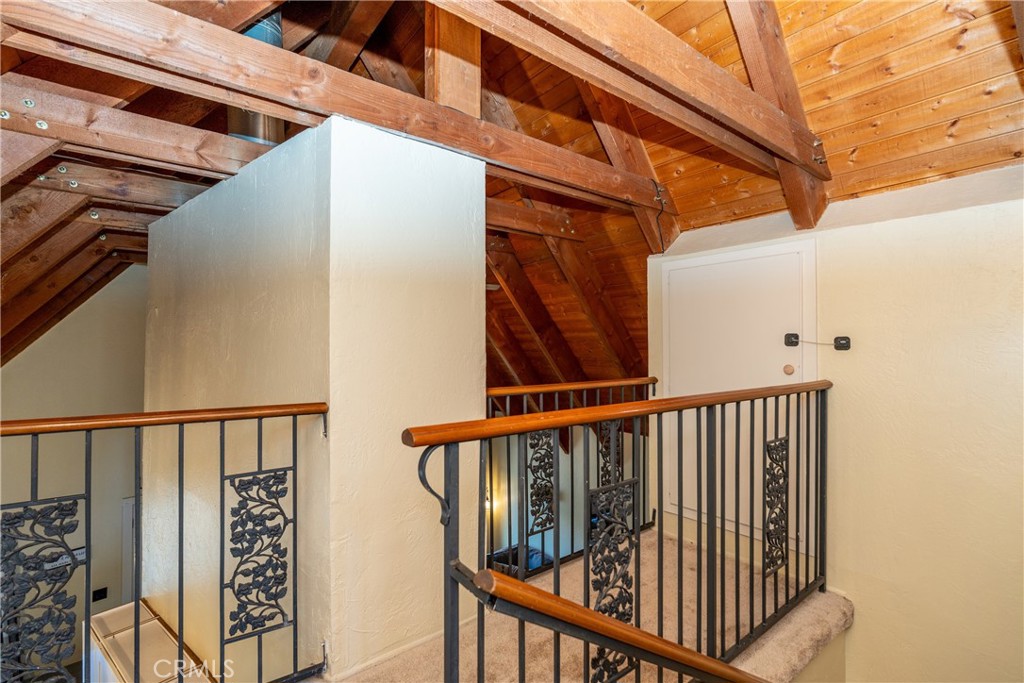 115 Sunset Property Photo 32
