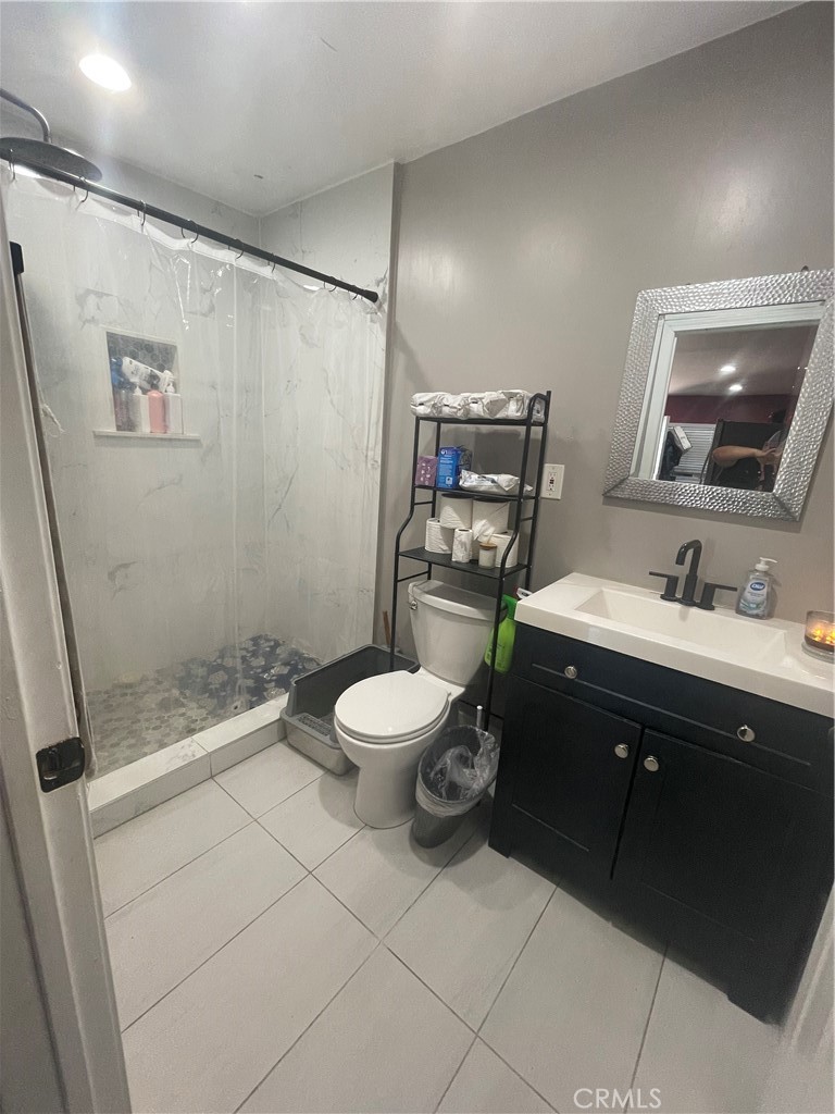 6214 S Western Property Photo 10