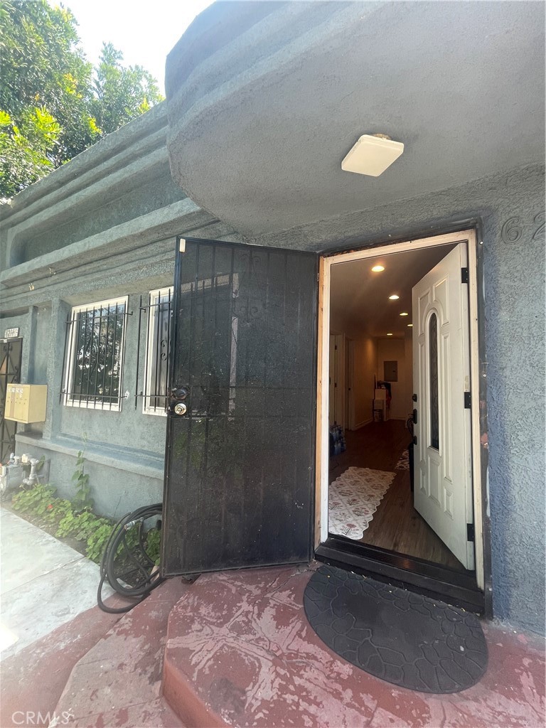 6214 S Western Property Photo 11