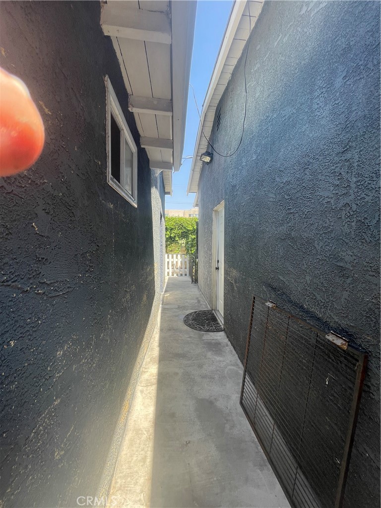 6214 S Western Property Photo 20