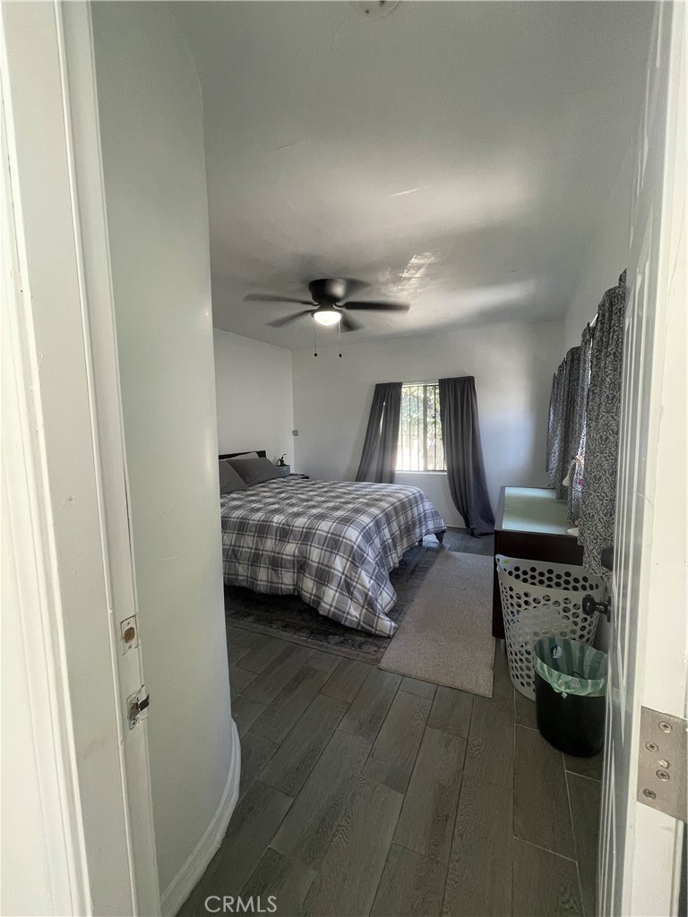 6214 S Western Property Photo 32