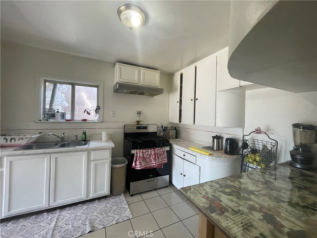 6214 S Western Property Photo 35