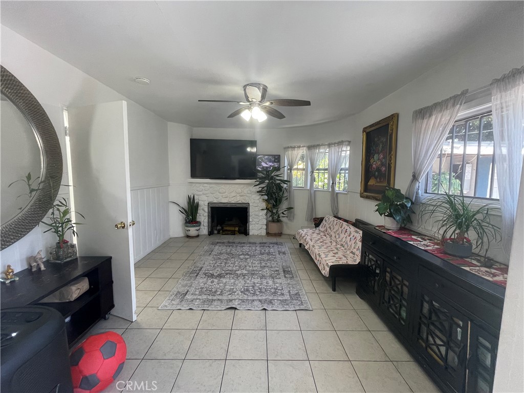 6214 S Western Property Photo 39