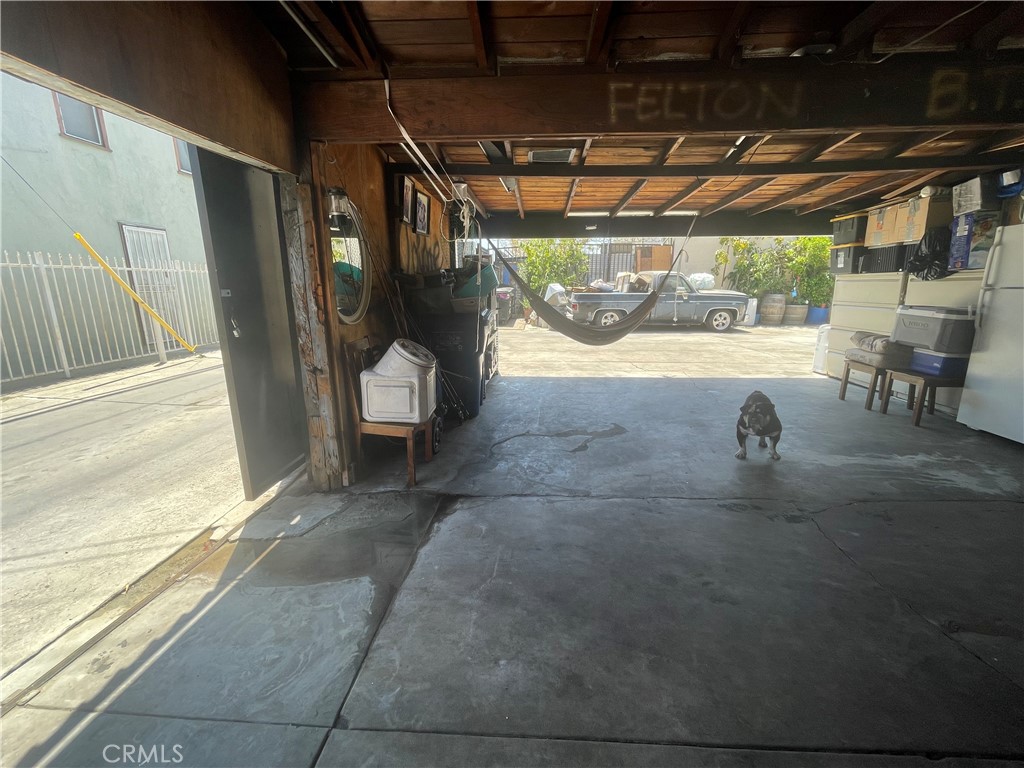 6214 S Western Property Photo 42