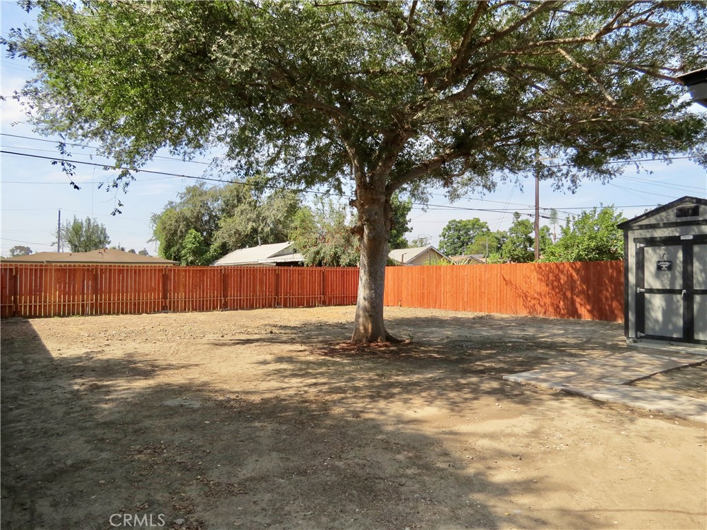 4950 E San Rafael Property Photo 2