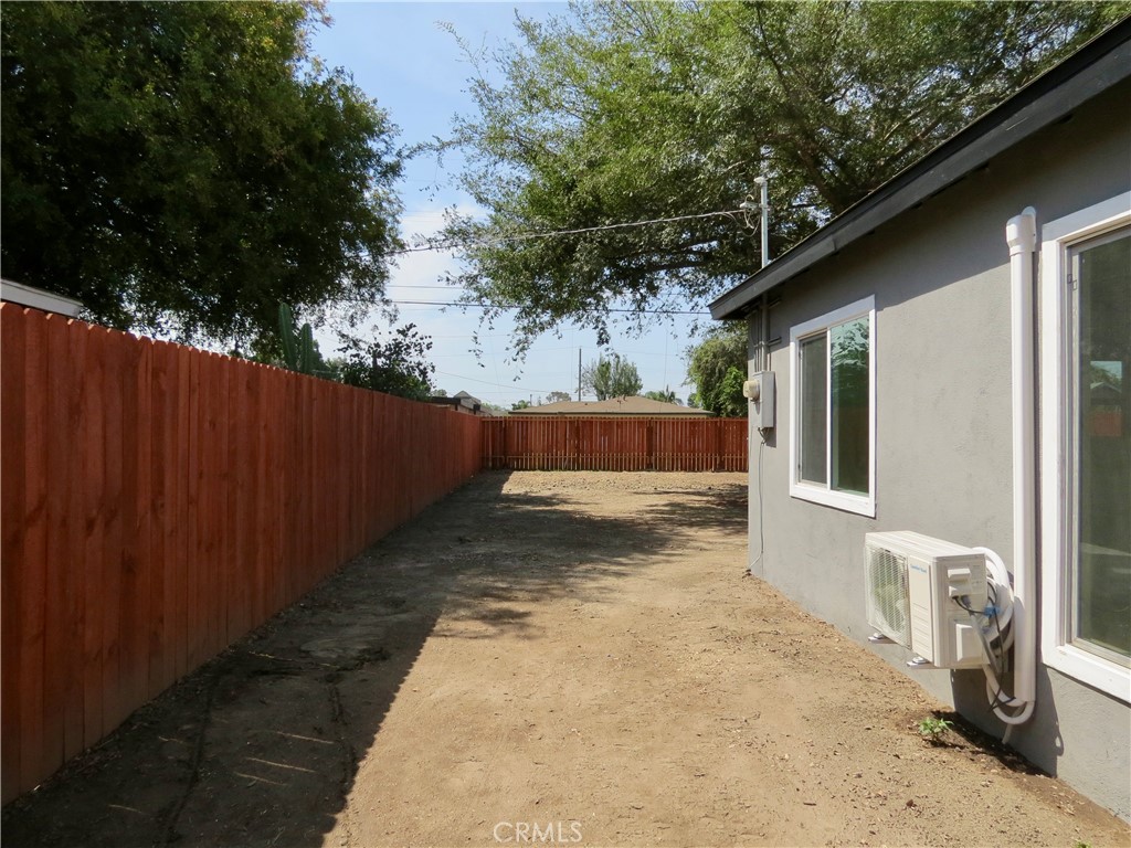 4950 E San Rafael Property Photo 17