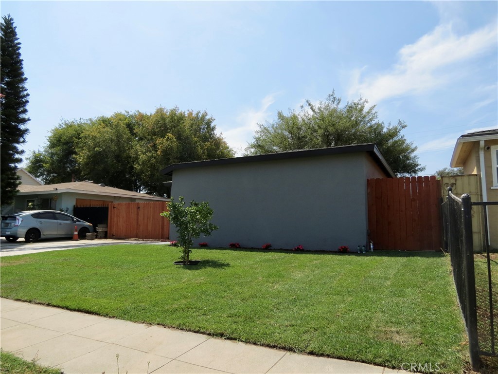 4950 E San Rafael Property Photo 24