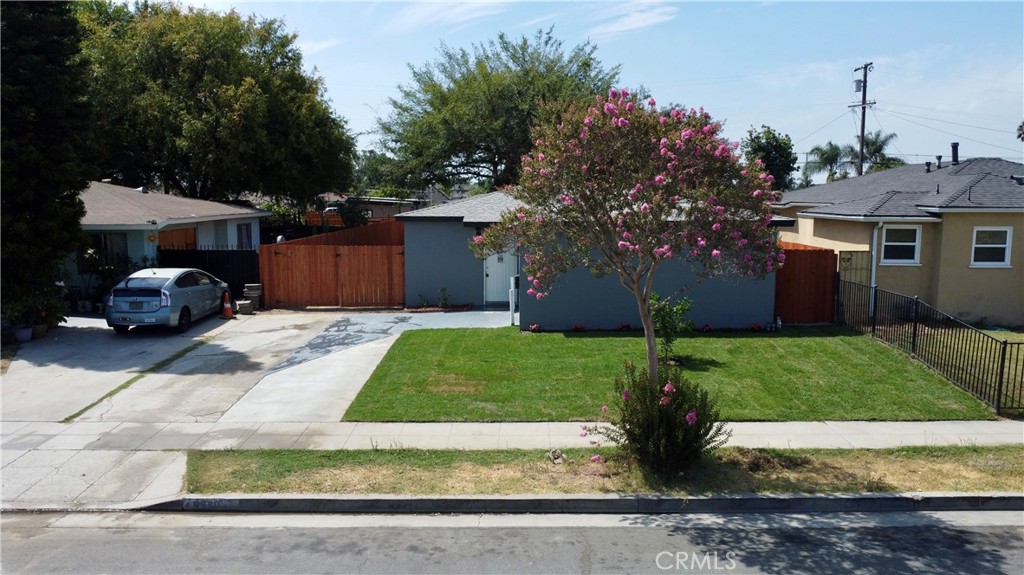 4950 E San Rafael Property Photo 26