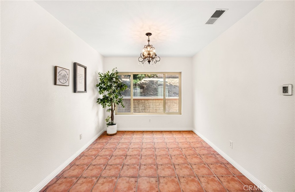 15521 Ficus Street Property Photo 9