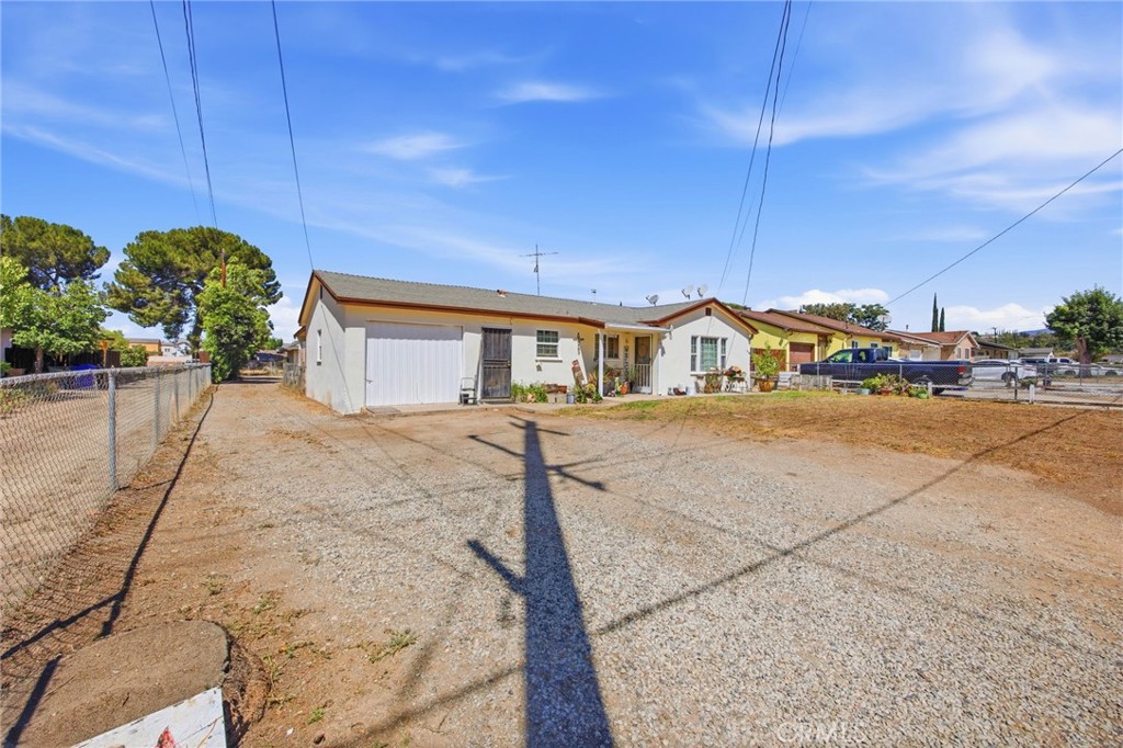 12394 16th Street Property Photo 4