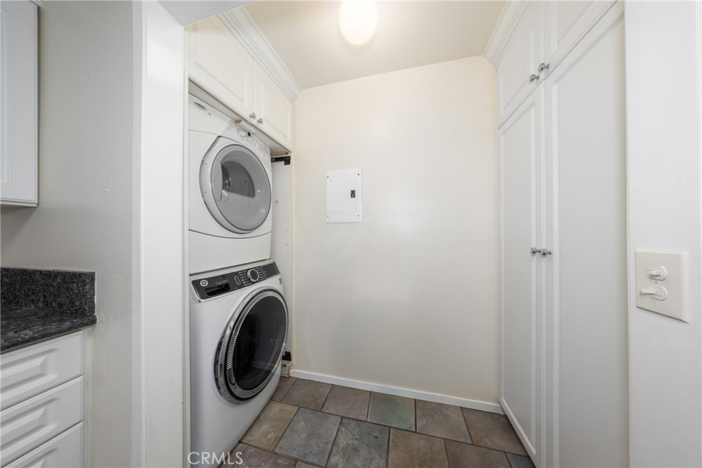 855 Las Lomas B Property Photo 10