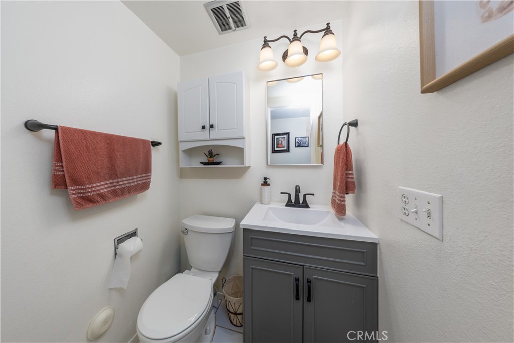 855 Las Lomas B Property Photo 11