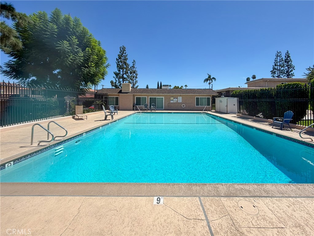 855 Las Lomas B Property Photo 30