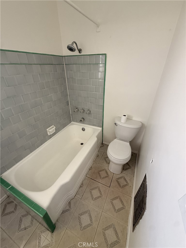 214 1/2 N 7th Street Property Photo 5