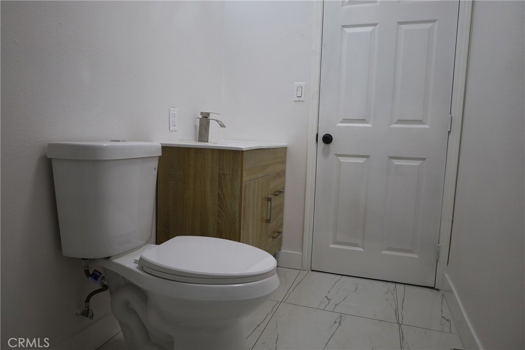 742 Simmons Property Photo 5