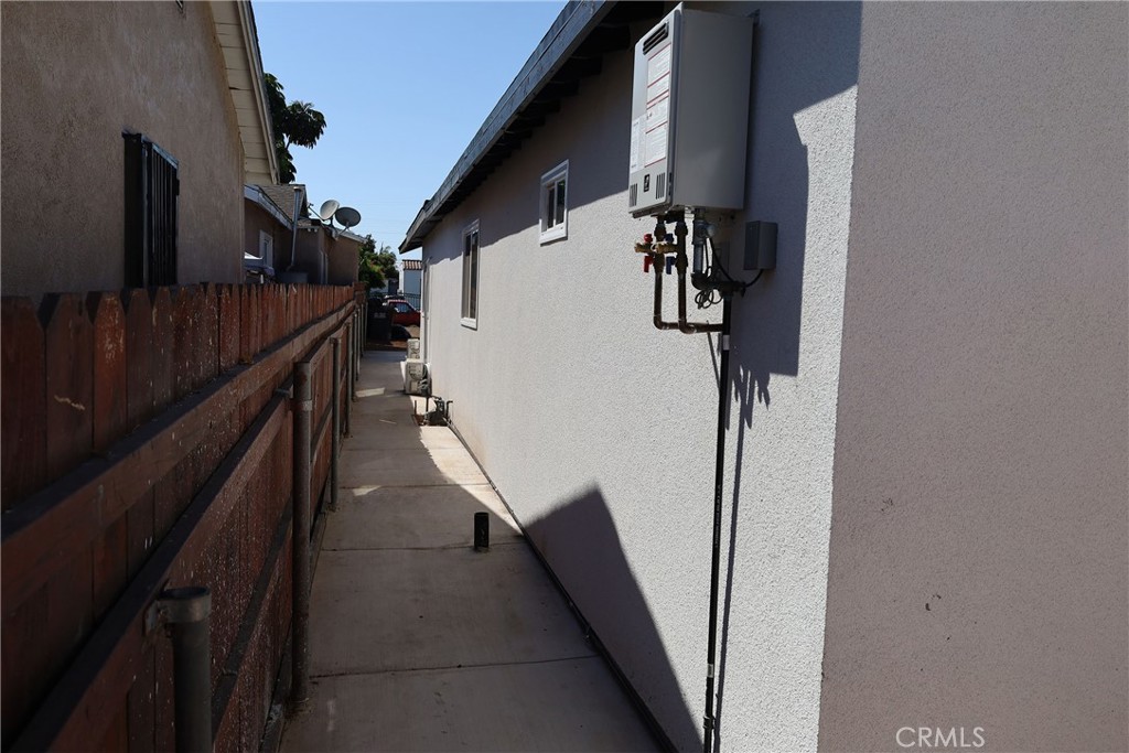 742 Simmons Property Photo 22