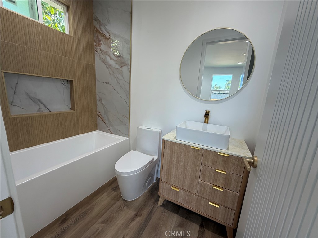 10936 10938 Bexley Drive Property Photo 18